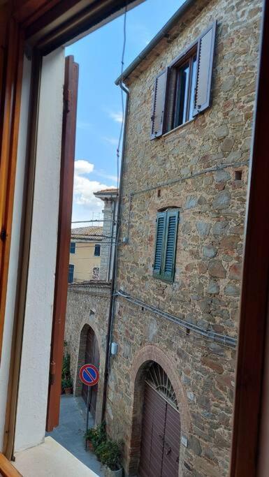 Casa Elena In Chianni Villa Buitenkant foto